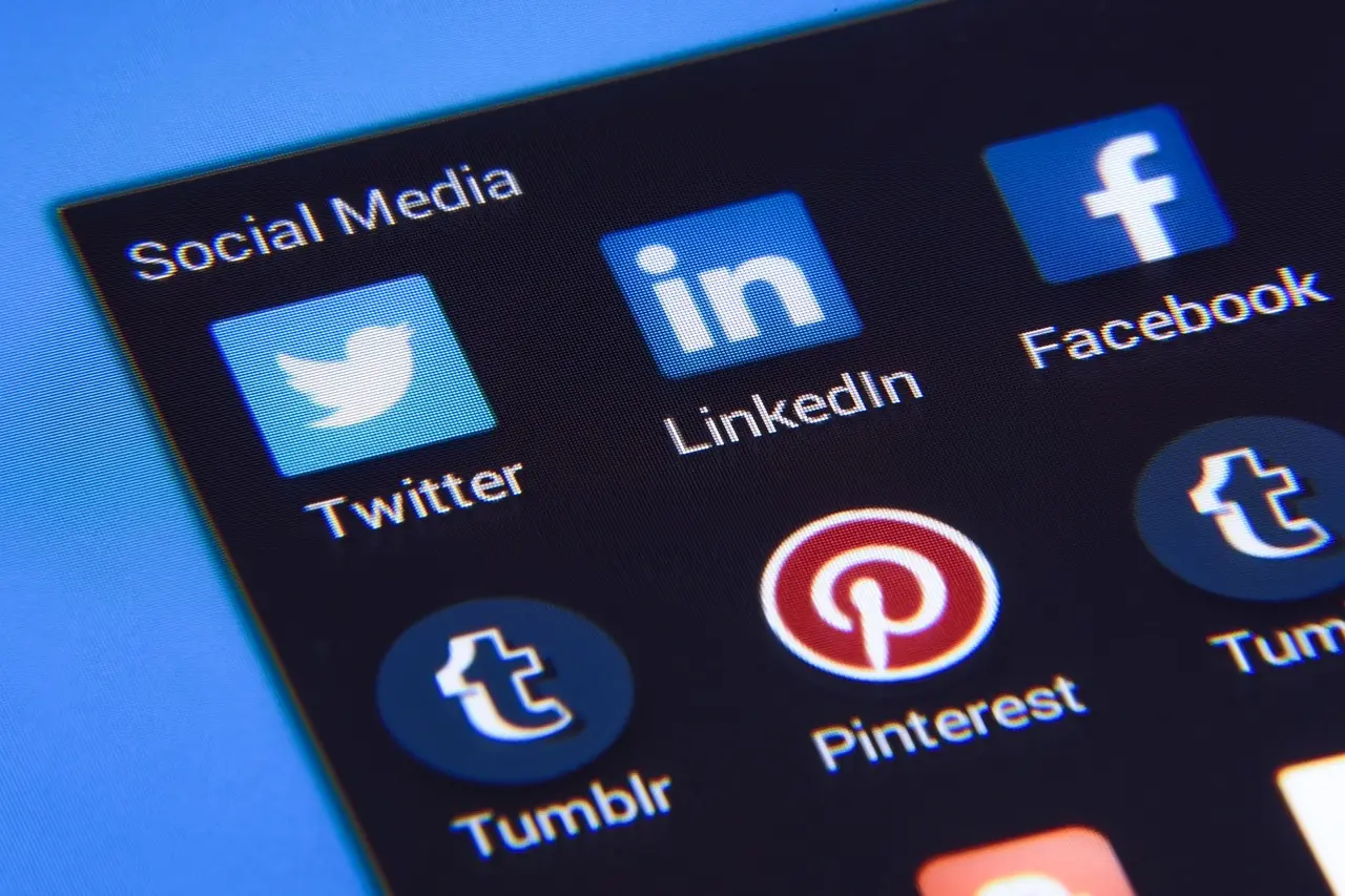 Digital Marketing: Strategy and Performance digital marketing strategist in kottayam